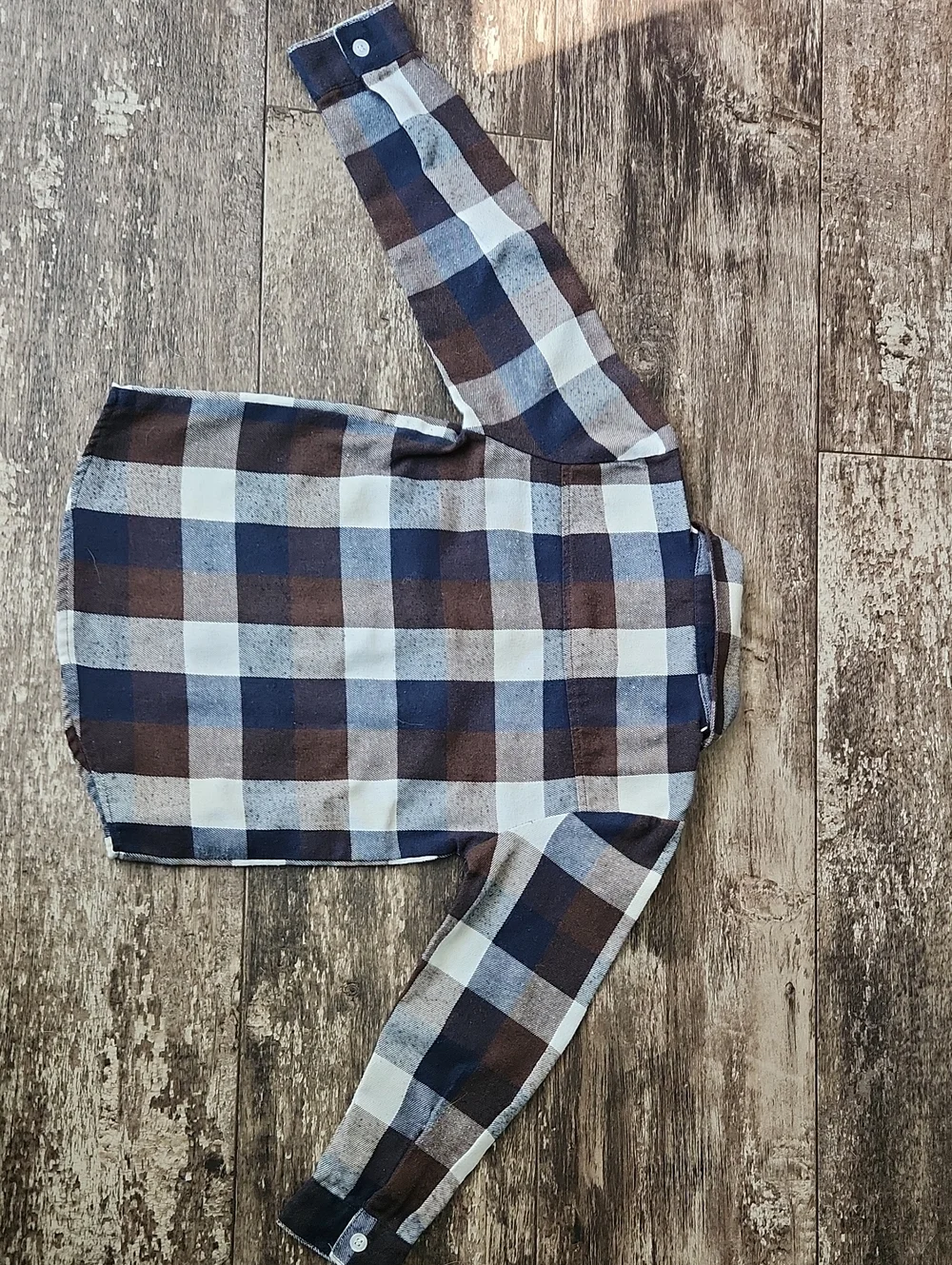 Boy's Long Sleeved Button Up Flannel Shirt